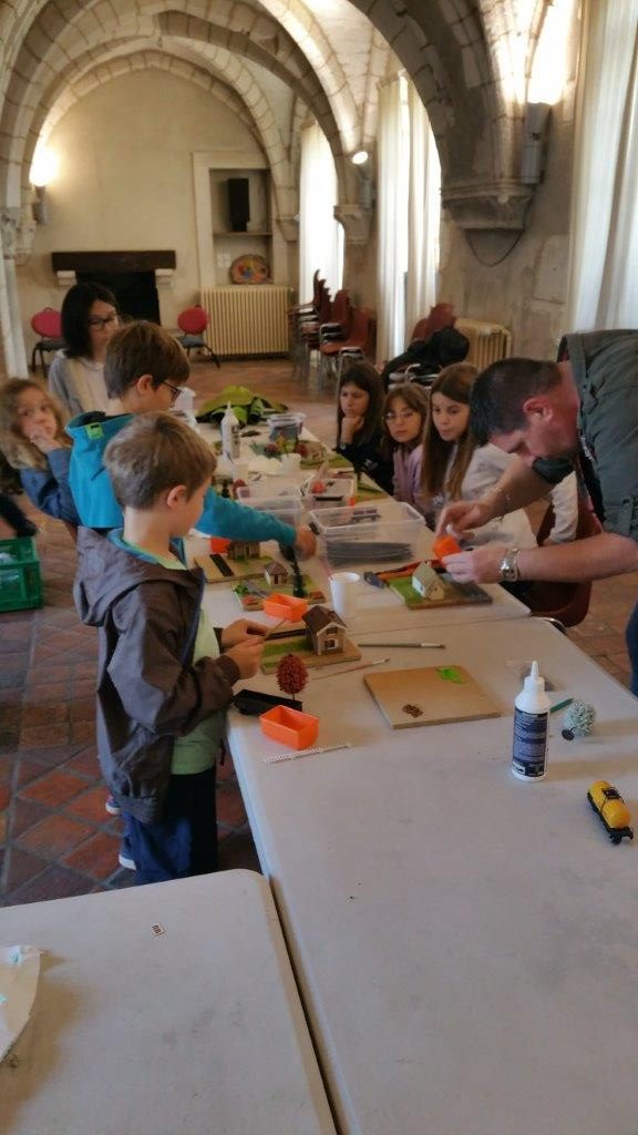 activité modelisme 26 octobre 2019 mjc (23)