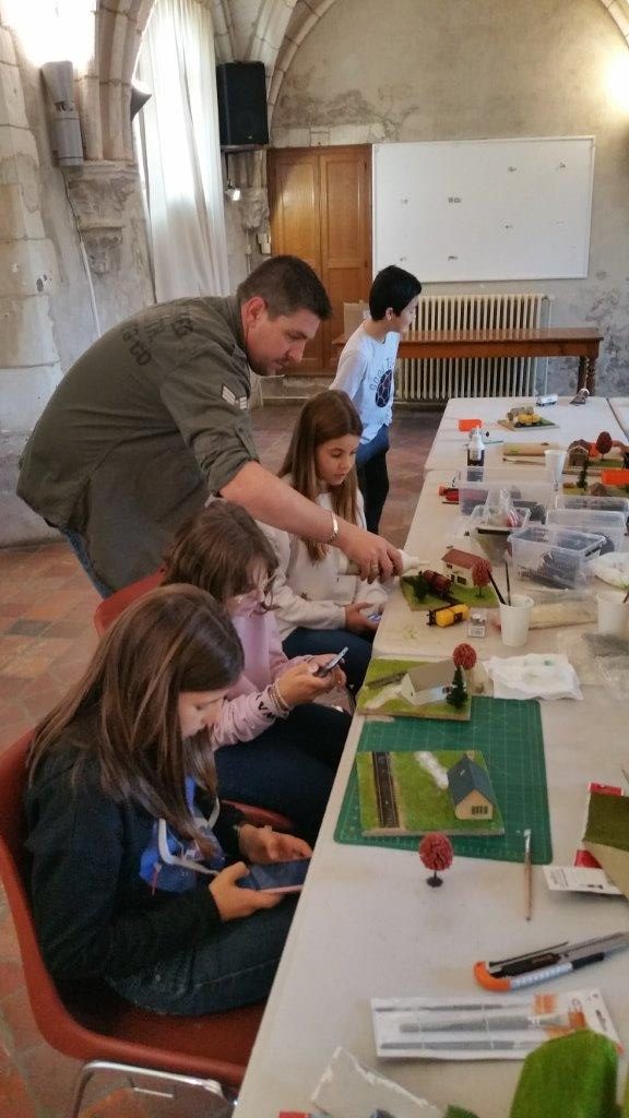 activité modelisme 26 octobre 2019 mjc (24)